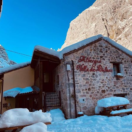 Albergue Villa De Бульнес Экстерьер фото