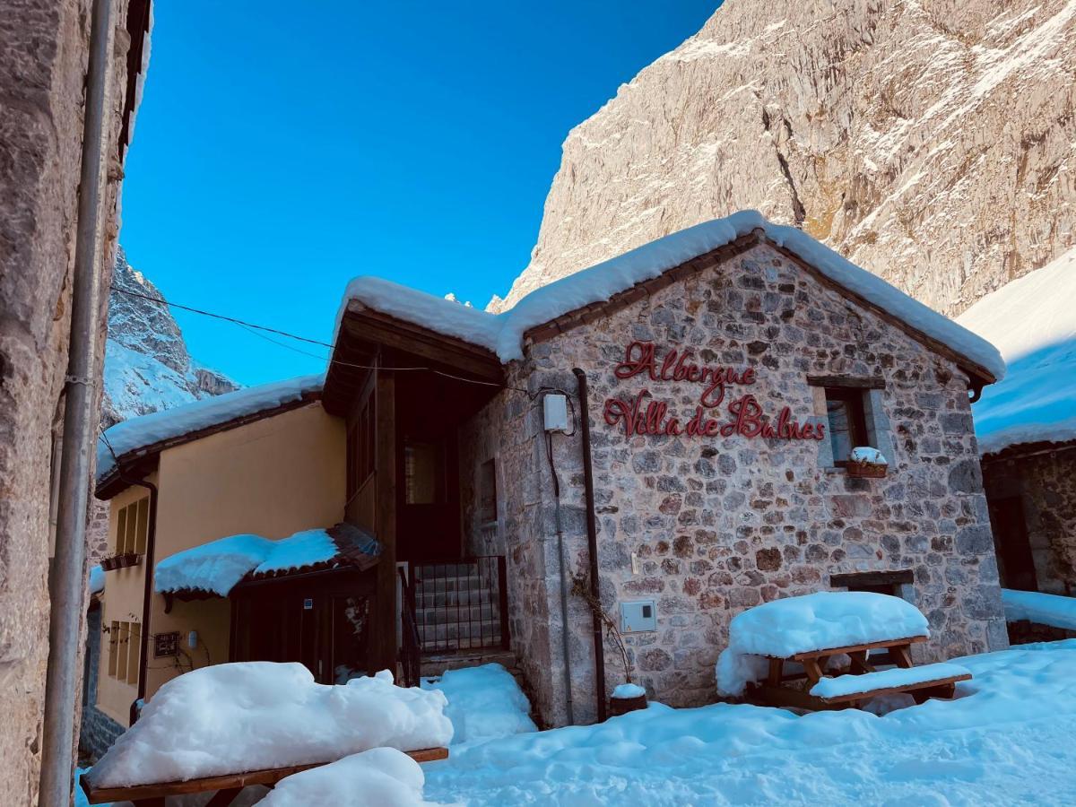 Albergue Villa De Бульнес Экстерьер фото
