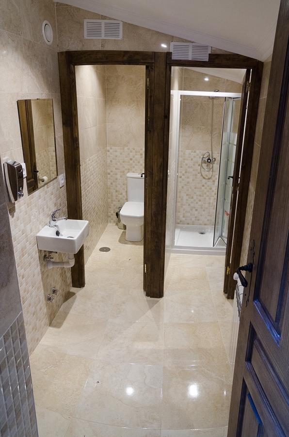 Albergue Villa De Бульнес Экстерьер фото